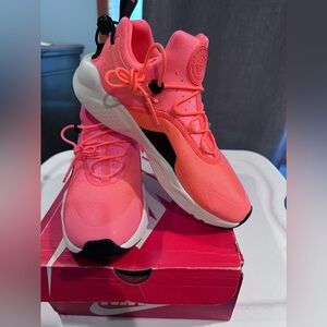 Brand New with Tags - Nike Air Huarache Women's Lava Glow Pink
